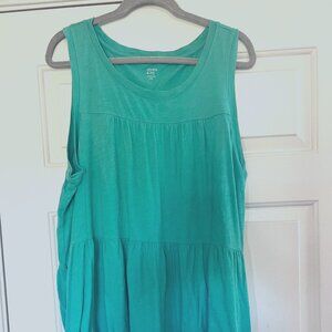 Crown & Ivy Sleeveless Top